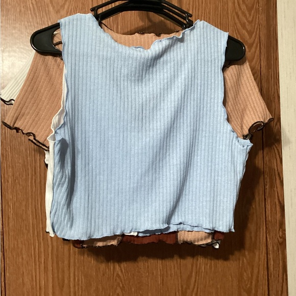 Cropped, Short SHEIN Blouses. - Picture 4 of 12